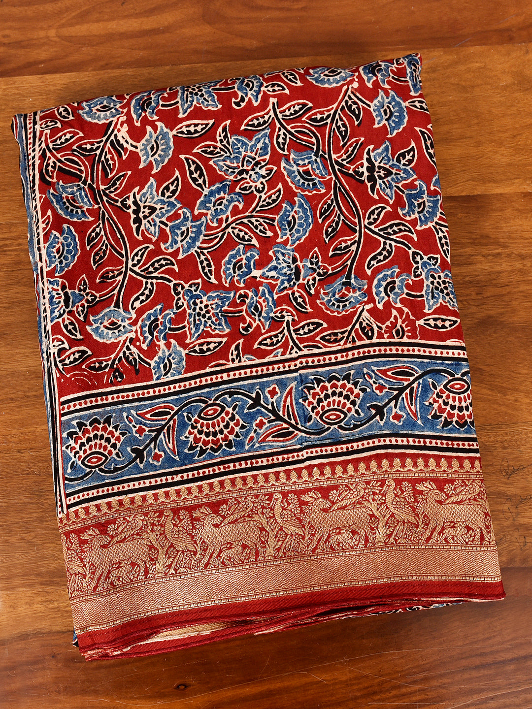 RISHIKA : AJRAKH DOLA SILK SAREE WITH NAKSHI ZARI PALLU