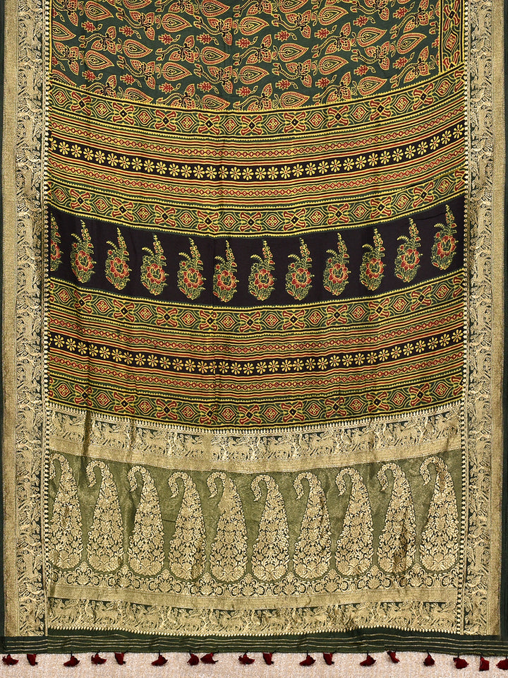UTTARA  : AJRAKH DOLA SILK SAREE WITH NAKSHI ZARI PALLU