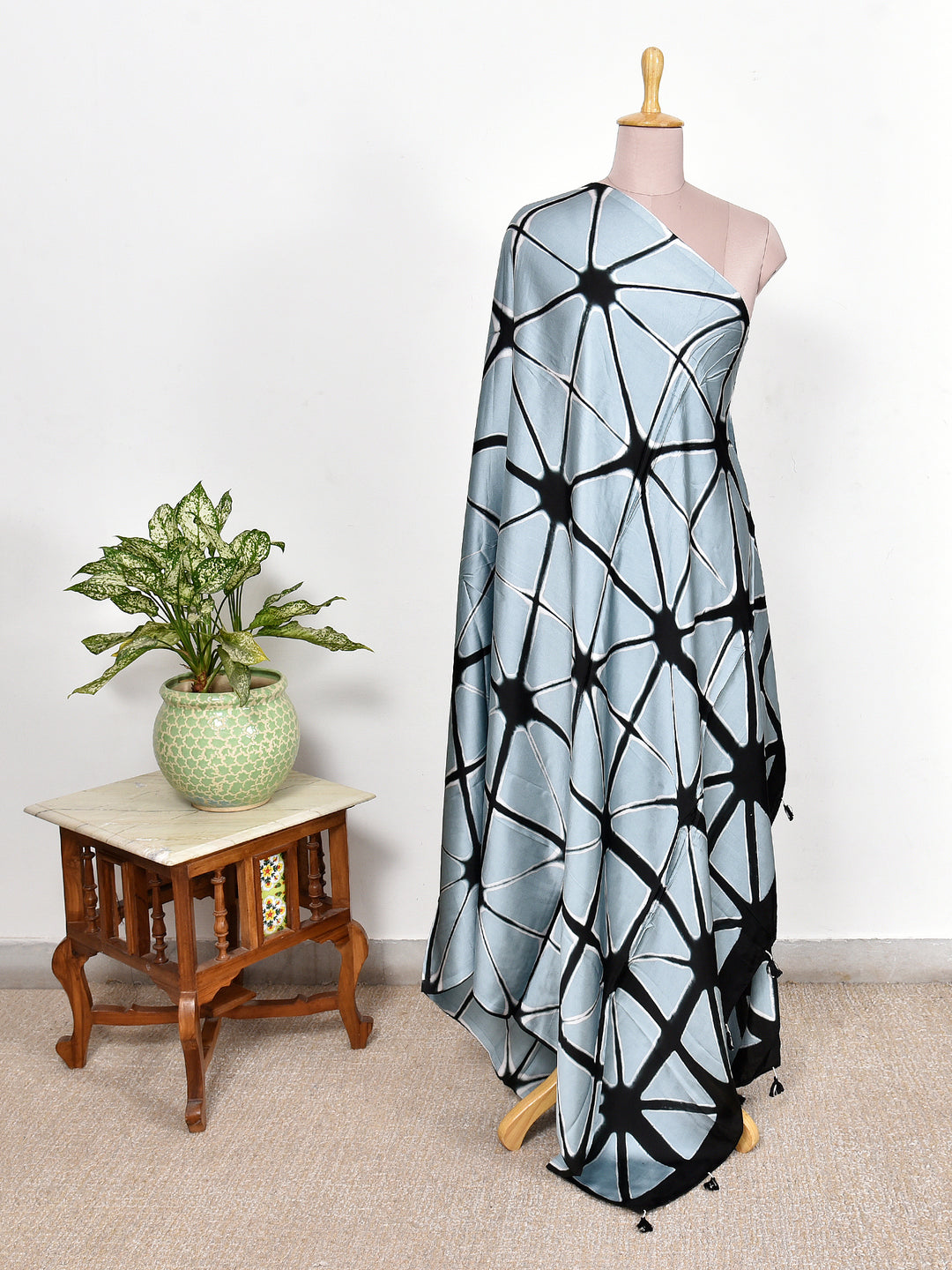 MISHRI : CLAMP DYED MODAL SILK DUPATTA