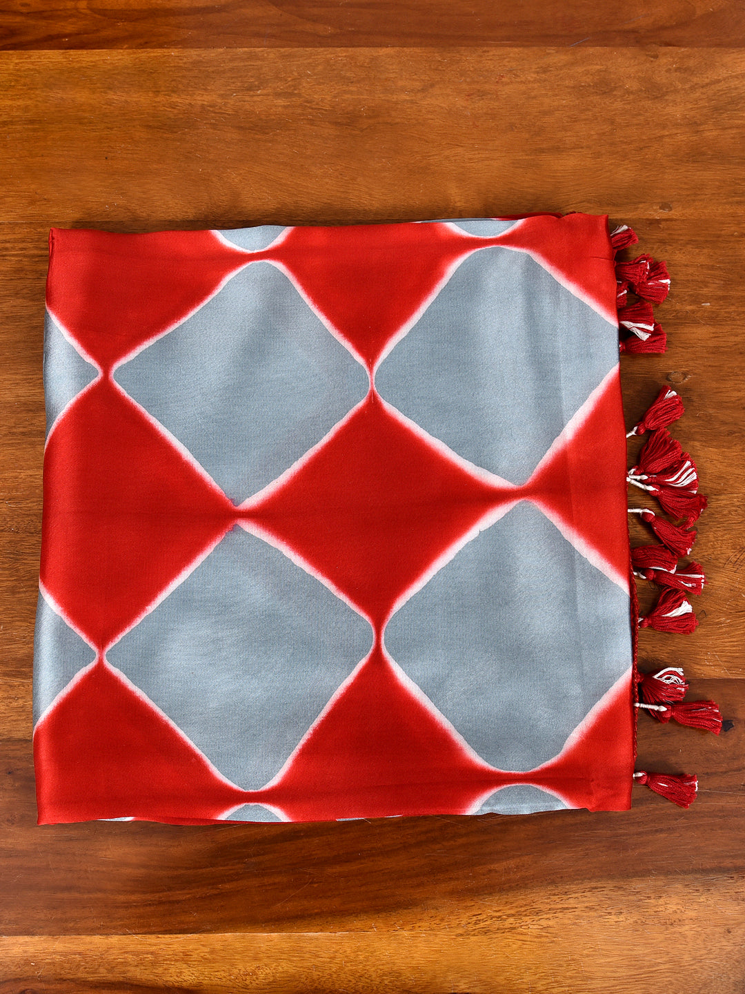 YUMASH : CLAMP DYED MODAL SILK DUPATTA